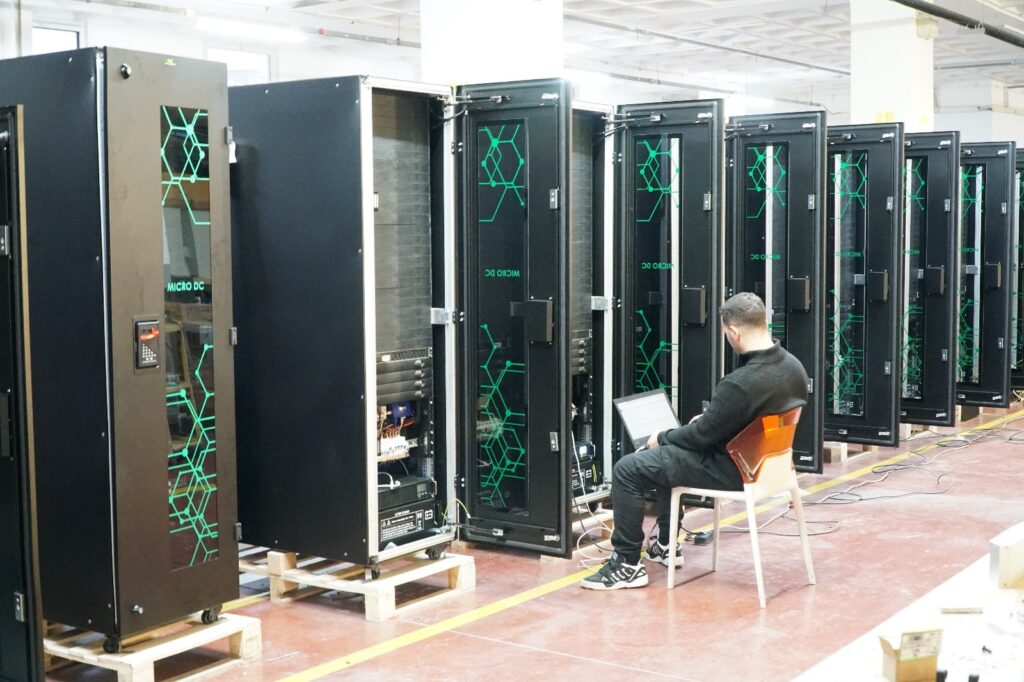 Micro Data Center FROG Engineering